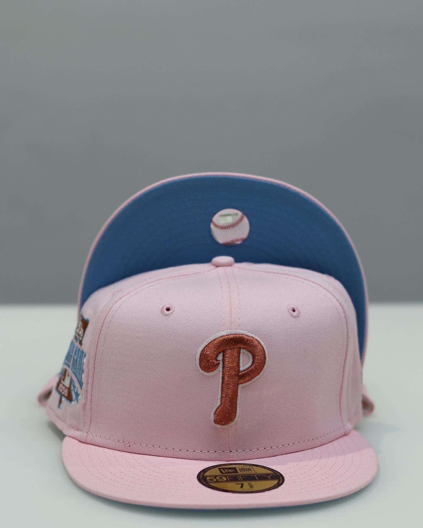 PHILADELPHIA PHILLIES REVERSE COTTON CANDY 🔄🍬 59FIFTY FITTED