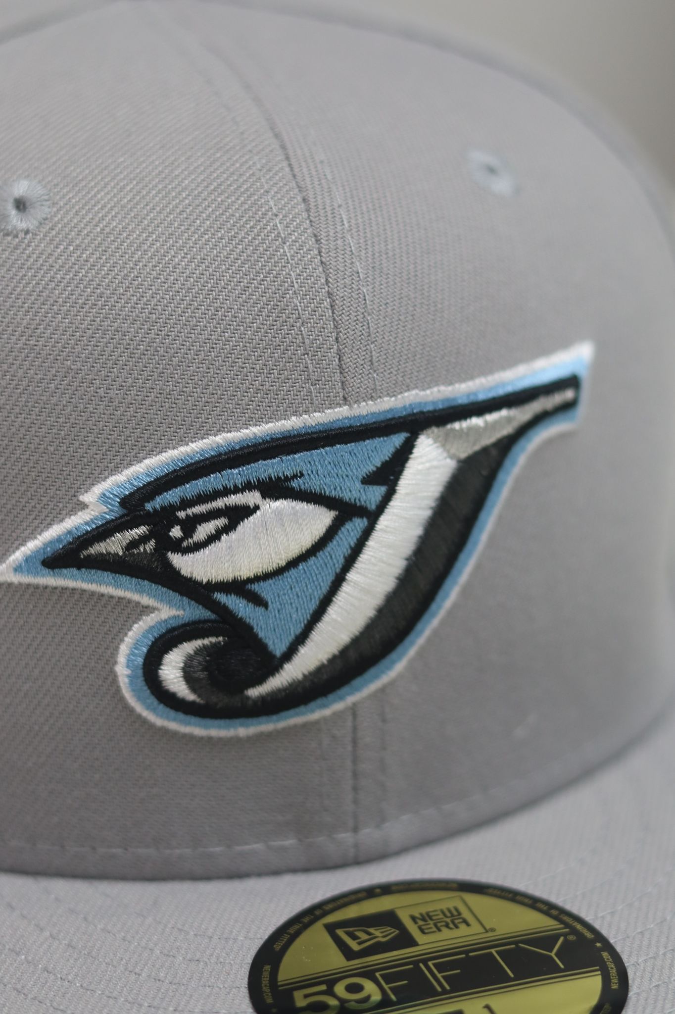 Grey Toronto Blue Jays Exclusive 59FIFTY Hat Icy Undervisor ❄️